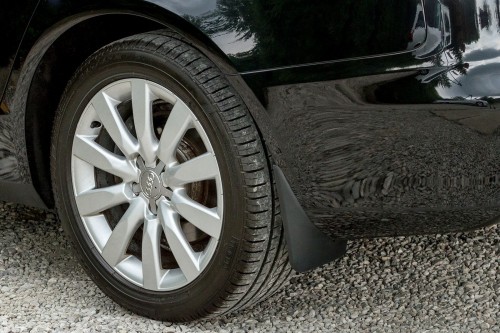 AUDI A4 B8 2009-2015 CHLAPACZE