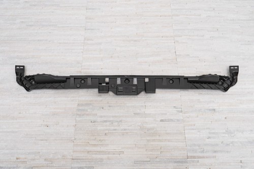 JEEP CHEROKEE V KL 2014-2018 PRZED LIFTINGIEM ŚLIZG CENTRALNY MOCOWANIE ZDERZAKA TYLNEGO 68138413AB