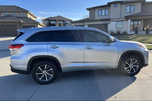 TOYOTA HIGHLANDER III XU50 2013-2019 BŁOTNIK PRZEDNI PRAWY 53801OE130
