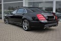 MERCEDES S-CLASS W221 2005-2013 CHROMOWANA LISTWA TYLNYCH DRZWI LEWA A2216904580
