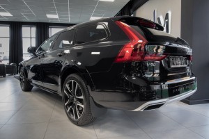 VOLVO V90 CROSS COUNTRY 2016+ CHLAPACZE