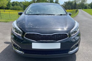 KIA CEED II JD 2015-2018 PO FACELIFTINGU KRATKA ŚRODKOWA ZDERZAKA 86560A2600 