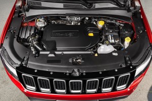 JEEP COMPASS II MP 2017-2020 PRZED FACELIFTINGIEM GÓRNA OSŁONA PASA PRZEDNIEGO 55112645AA