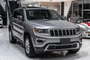 JEEP GRAND CHEROKEE IV WK2 2010-2017 LISTWA PRZEDNIEGO BŁOTNIKA PRAWA 1MP38RXFAF
