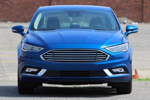 FORD FUSION MK2 II 2016-2020 TITANIUM PO FACELIFTINGU KRATKA ZAŚLEPKA PRZEDNIEJ LAMPY PRZECIWMGIELNEJ CZARNA PRAWA HS7319952C