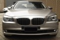 BMW SERIA 7 F02 2008-2015 ZAŚLEPKA HAKA PRZEDNIEGO ZDERZAKA 51117210880
