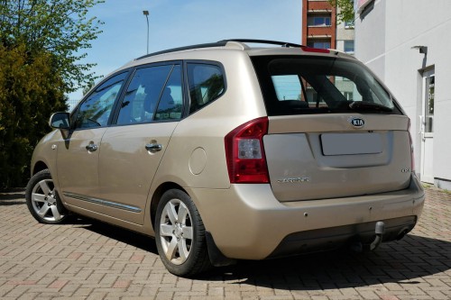 KIA CARENS III 2006-2013 KAMERA COFANIA FULL HD DYNAMICZNE LINIE ZINTEGROWANA Z LAMPĄ