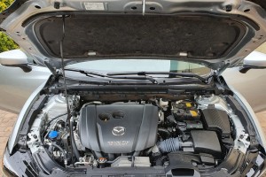 MAZDA 6 III GJ 2016-2018 PO PIERWSZYM FACELIFTINGU ZAWIAS POKRYWY MASKI PRAWY GHP952410B