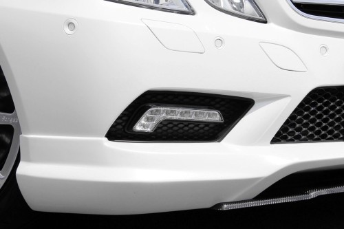 MERCEDES E-CLASS CABRIO A207 2010-2016 ŚWIATŁO DO JAZDY DZIENNEJ DRL LED PRAWE A2128200856