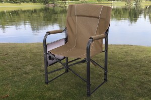SKŁADANE KRZESŁO TURYSTYCZNE ZE STOLIKIEM NA NAPOJE BRĄZOWE