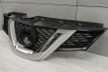 NISSAN X-TRAIL III T32 2014-2017 PRZED FACELIFTINGIEM GRILL PRZEDNI CHROMOWANY Z OTWOREM NA KAMERĘ 623104CE0A