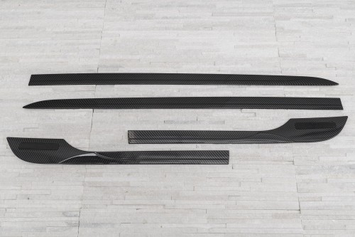 TOYOTA COROLLA XII 2019+ DEKORACYJNE LISTWY DRZWI CARBON