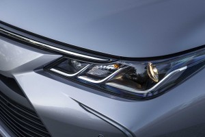 TOYOTA COROLLA XII E21 SEDAN 2019+ LAMPA PRZEDNIA LEWA 8117002T30 / 8117002T31 / 8117002U40