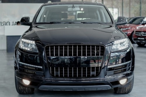 AUDI Q7 / SQ7 4L 2005-2015 CZARNA RAMKA GRILLA 4L0853651B