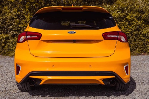 FORD FOCUS MK4 IV 2018+ HATCHBACK NAKŁADKI TYLNYCH ŚWIATEŁ PRZECIWMGIELNYCH