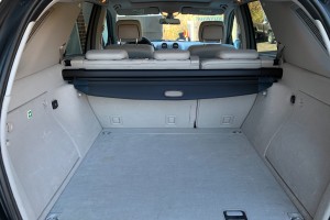 MERCEDES ML W164 2005-2011 ROLETA BAGAŻNIKA CZARNA A1648100209