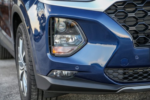 HYUNDAI SANTA FE IV TM 2018-2020 PRZED FACELIFTINGIEM LAMPA PRZECIWMGIELNA LED PRZEDNIA PRAWA 92202S1100