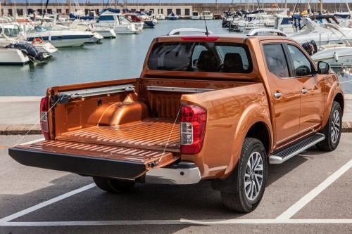 NISSAN NAVARA NP 300 2015+ SIŁOWNIK KLAPY