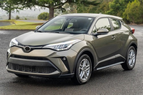 TOYOTA C-HR AX10 2016+ STOPNIE BOCZNE PROGI SAMOCHODOWE OEMTOYOTA C-HR AX10 2016-2023 STOPNIE BOCZNE PROGI SAMOCHODOWE OEM