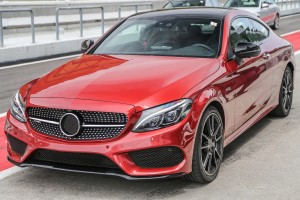 MERCEDES C-CLASS C205 COUPE 2015-2021 LISTWA PRZEDNIEGO ZDERZAKA LEWA CZARNA A2058852500