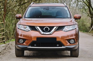 NISSAN X-TRAIL III T32 2014-2021 DEKORACYJNA LISTWA ZDERZAKA PRZEDNIEGO