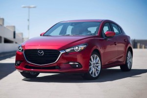 MAZDA 3 III BN 2016-2018 PO FACELIFTINGU LISTWA PRZEDNIEJ LAMPY PRZECIWMGIELNEJ PRAWA B63B50C12