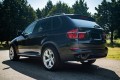 BMW X5 E70 2006-2013 LISTWA TYLNYCH DRZWI LEWA 51137158535