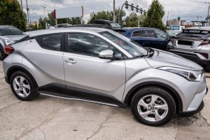 TOYOTA C-HR AX10 2016+ STOPNIE BOCZNE PROGI SAMOCHODOWE