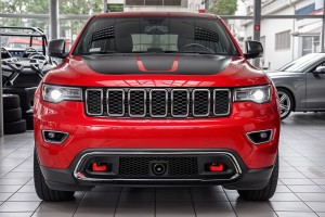 JEEP GRAND CHEROKEE IV WK2 2017-2021 PO DRUGIM FACELIFTINGU ZDERZAK PRZEDNI GÓRNY Z  6xPDC BEZ SPRYSKIWACZY 68333498AA