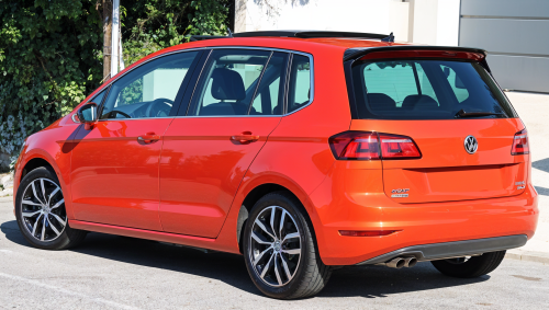 VOLKSWAGEN GOLF SPORTSVAN 2016-2018 SPOILER KLAPY TYLNEJ