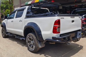 TOYOTA HILUX VIGO VII 2012-2014 POSZERZENIA BŁOTNIKÓW ABS