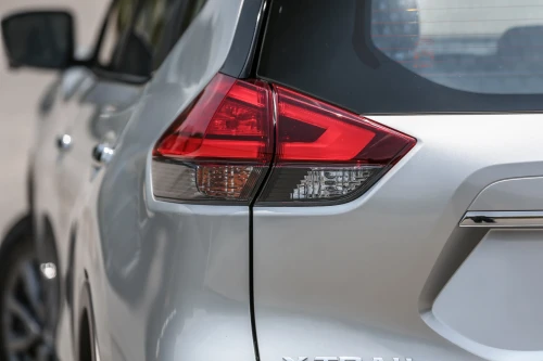 NISSAN X-TRAIL III T32 2017-2021 PO FACELIFTINGU LAMPA TYLNA KAROSERYJNA LEWA 265556FP0A