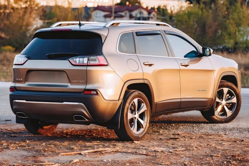 JEEP CHEROKEE V KL 2018-2023 PO FACELIFTINGU LAMPA TYLNA PRAWA LED W BŁOTNIK 68275956AC