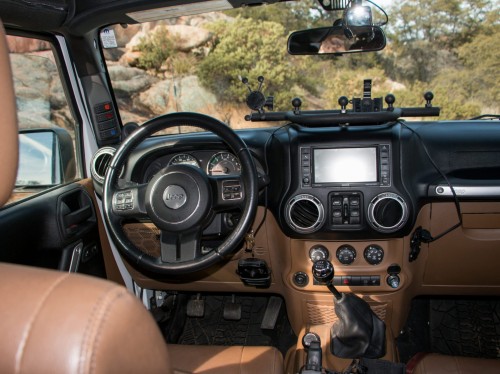 JEEP WRANGLER JK PANEL Z PRZEŁĄCZNIKAMI SŁUPKA KIEROWCY