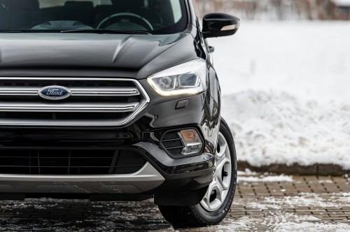 FORD ESCAPE MK3 III 2016-2019 PO FACELIFTINGU LAMPA PRZECIWMGIELNA PRZEDNIA LEWA Z KIERUNKOWSKAZEM GV4413B221