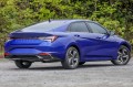 HYUNDAI ELANTRA VII CN7 2020+ CHROMOWANA LISTWA TYLNEGO ZDERZAKA ŚRODKOWA 86699AA000