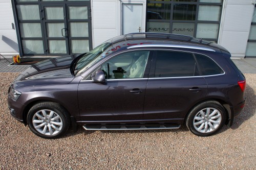 AUDI Q3 8U 2011-2018 STOPNIE BOCZNE PROGI SAMOCHODOWE