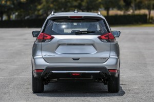 NISSAN X-TRAIL III T32 2017-2020 PO FACELIFTINGU LAMPA KLAPY TYLNEJ LEWA 26559-6FP5A