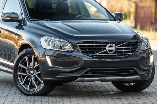 VOLVO XC60 I 2013-2017 PO FACELIFTINGU DOKŁADKA PRZEDNIEGO ZDERZAKA 31353302