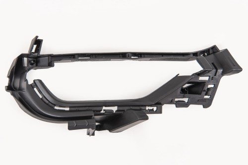 VOLVO S90 2016+ MOCOWANIE RAMKA LAMPY PRZECIWMGIELNEJ PRAWA 31383905