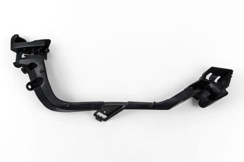 VOLVO XC90 II 2014-2019 PRZED FACELIFTINGIEM MOCOWANIE PRZEDNIEJ LAMPY PRZECIWMGIELNEJ PRAWE 31383680