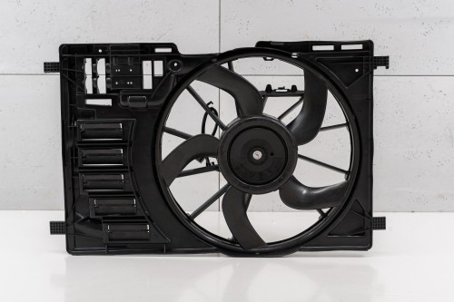 FORD FUSION MK2 II 2016-2020 PO FACELIFTINGU WENTYLATOR CHŁODNICY Z OBUDOWĄ DS7Z8C607A