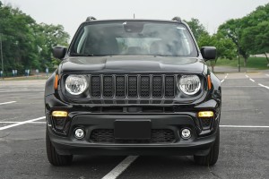 JEEP RENEGADE I BU 2018-2022 PO FACELIFTINGU CZARNE WKŁADKI GRILLA 6VM90SZ0AA