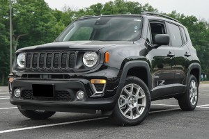 JEEP RENEGADE I BU 2018-2022 PO FACELIFTINGU CHROMOWANA RAMKA PRZEDNIEGO HALOGENU LEWA 6VQ42TZZAA