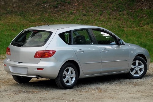 MAZDA 3 I 2004-2009 TYLNY ODBLASK ZDERZAKA PRAWY D350515L0E