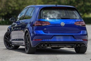 VW GOLF 7 VII 5G R-LINE 2013-2020 KAMERA COFANIA W KLAMKĘ KLAPY TYLNEJ FULL HD DYNAMICZNE LINIE ZNACZEK 5G0827469F 