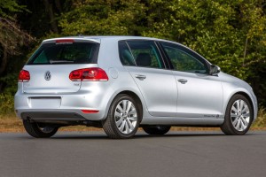 VW GOLF 6 VI 5K 2008-2013 KAMERA COFANIA W KLAMKĘ KLAPY TYLNEJ FULL HD DYNAMICZNE LINIE ZNACZEK 5G0827469F 