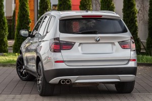 BMW X3 F25 2010-2017 KAMERA COFANIA FULL HD DYNAMICZNE LINIE ZINTEGROWANA Z KLAMKĄ KLAPY TYLNEJ 