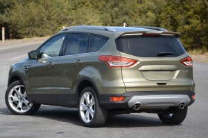 FORD KUGA MK2 II 2013-2019 KAMERA COFANIA FULL HD DYNAMICZNE LINIE ZINTEGROWANA Z LAMPĄ 