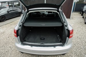 AUDI A6 C5 1998-2004 AVANT ROLETA BAGAŻNIKA 4B9863553G